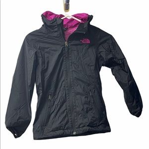 Girls size S 7/8 dryvent north face jacket